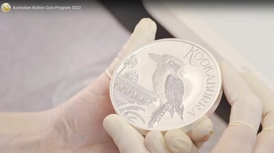 10oz Kookaburra 2022.JPG