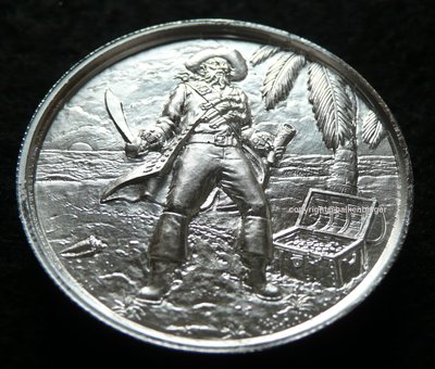 Privateer Ultra High Relief Silver Round 1 web.jpg